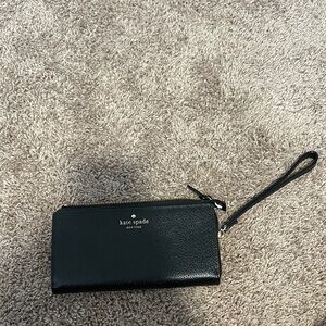 Kate Spade Black Wristlet Wallet
